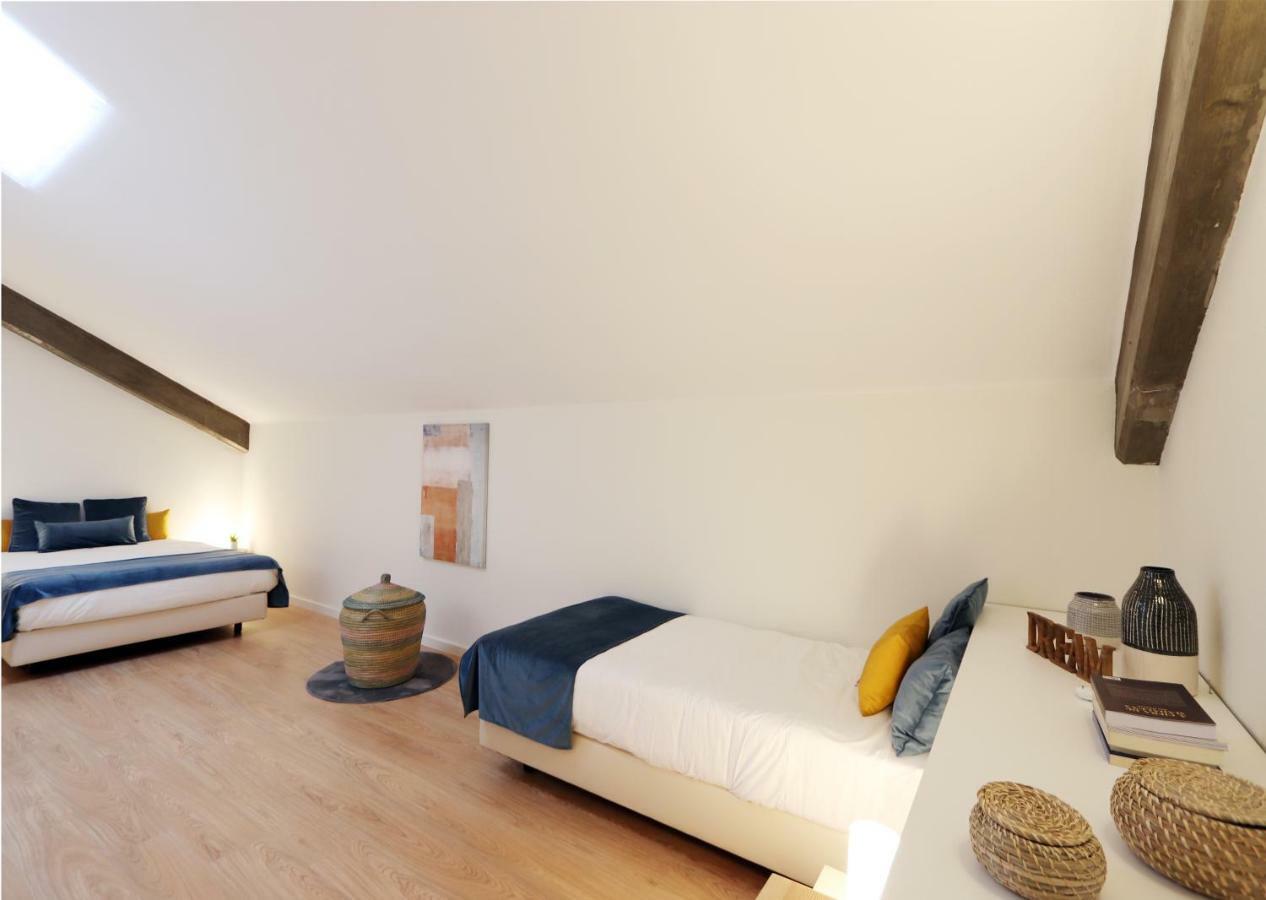 Hm - Living Batalha Square 2 Lägenhet OOporto Exteriör bild